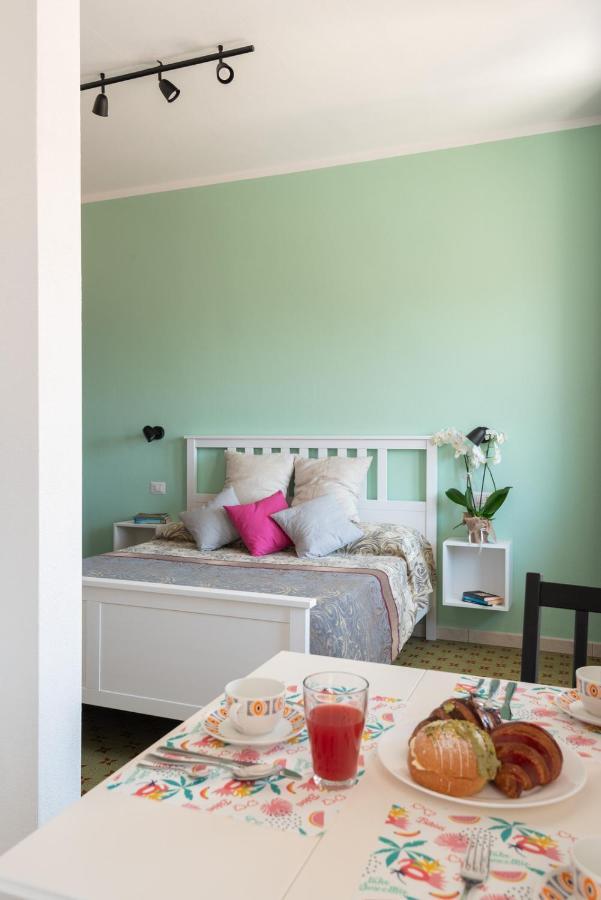 Altre Guest House Olbia Bagian luar foto